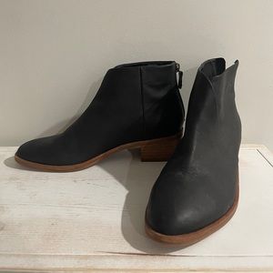 Soludos Black Booties